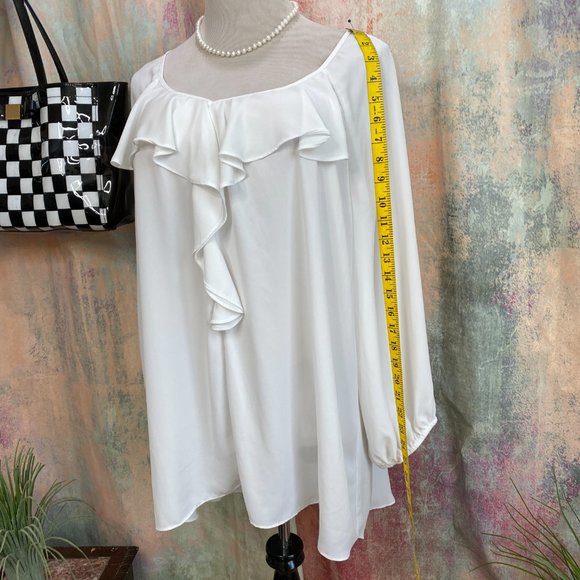 📌Sami & Jo  Timeless Light Transparent Ruffle Blouse - Picture 7 of 13